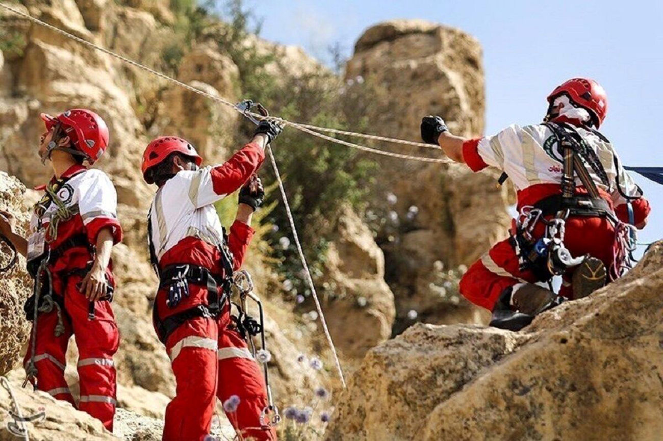 ناپدید شدن 4 کوهنورد دزفولی در کوه های الیگودرز